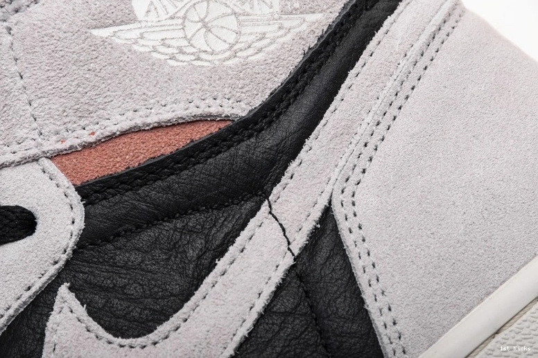 Grey Crimson 1 Black 555088-018 Air Jordan 1102